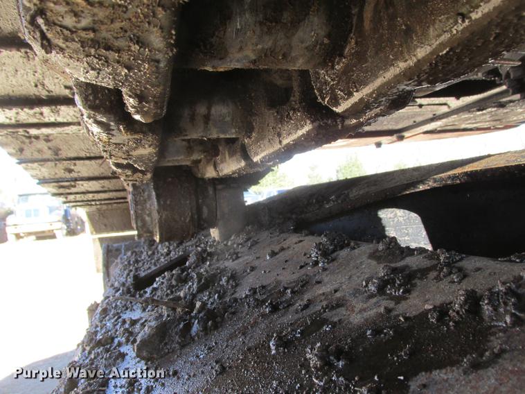 image for item K6088 2009 Hitachi Zaxis 270LC-3 excavator