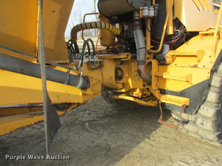 image for item K6089 2005 Volvo A30D haul truck