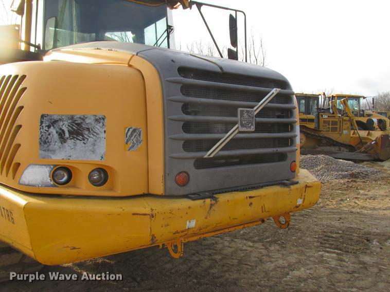 image for item K6089 2005 Volvo A30D haul truck