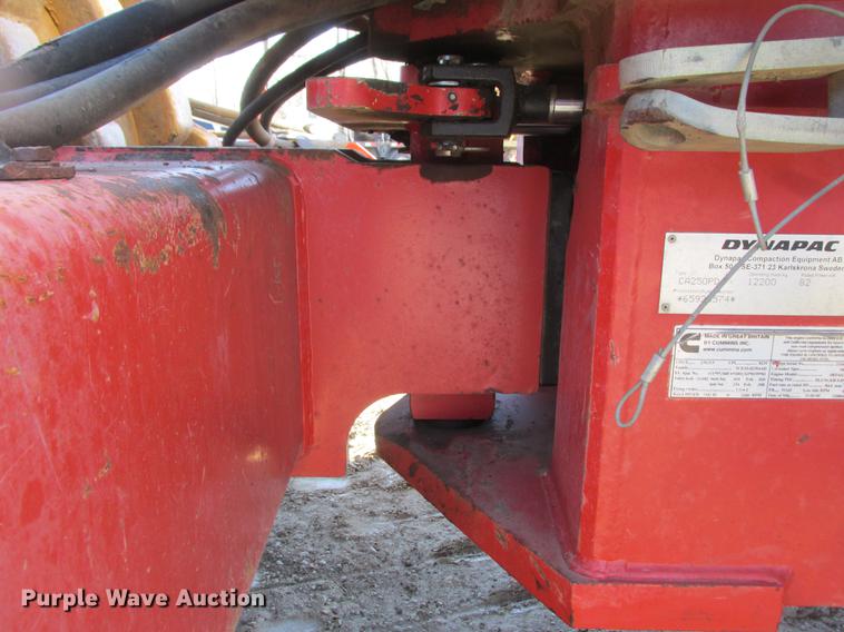image for item K6090 2005 Dynapac CA250PD Single drum vibratory roller