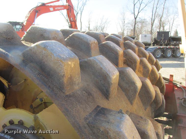 image for item K6090 2005 Dynapac CA250PD Single drum vibratory roller