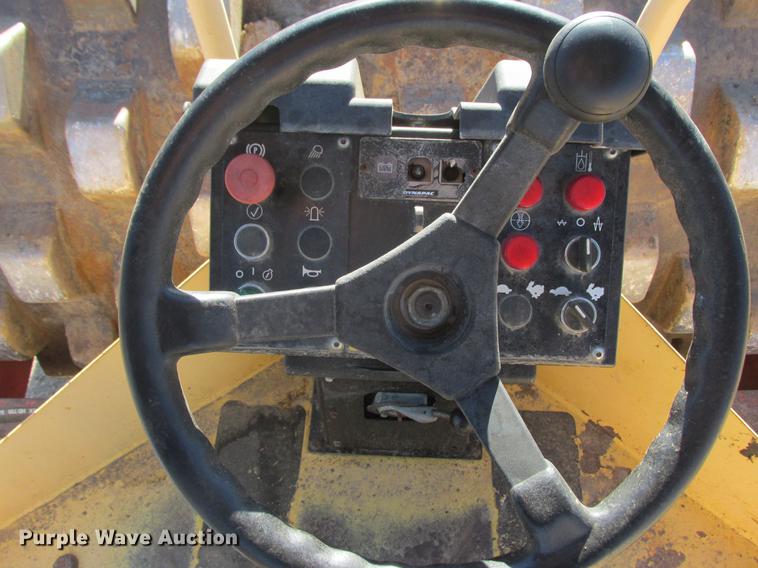 image for item K6090 2005 Dynapac CA250PD Single drum vibratory roller