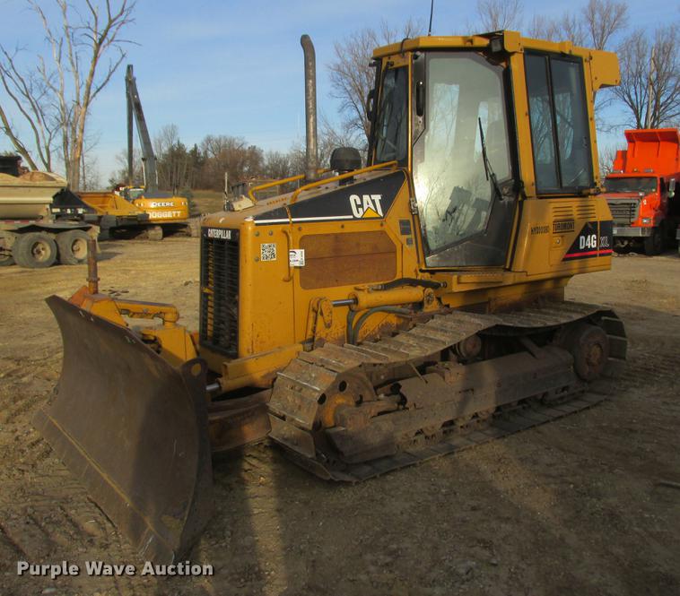 image for item K6092 2003 Caterpillar D4G XL dozer