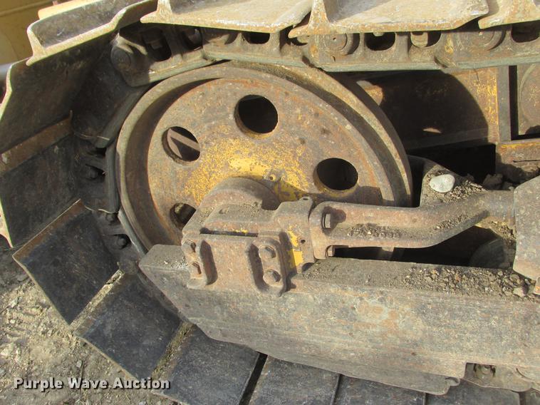 image for item K6092 2003 Caterpillar D4G XL dozer