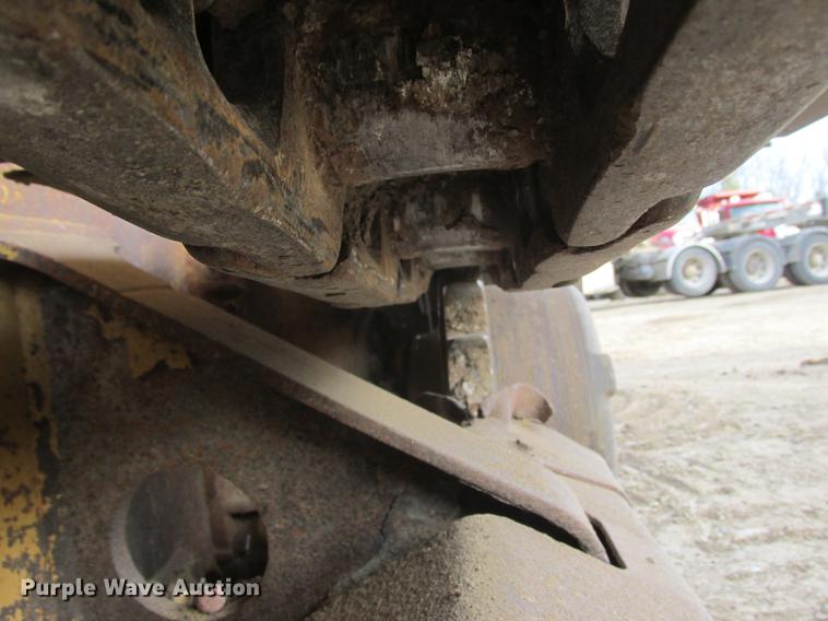 image for item K6092 2003 Caterpillar D4G XL dozer