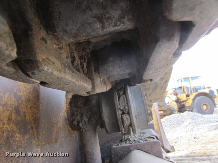 image for item K6092 2003 Caterpillar D4G XL dozer