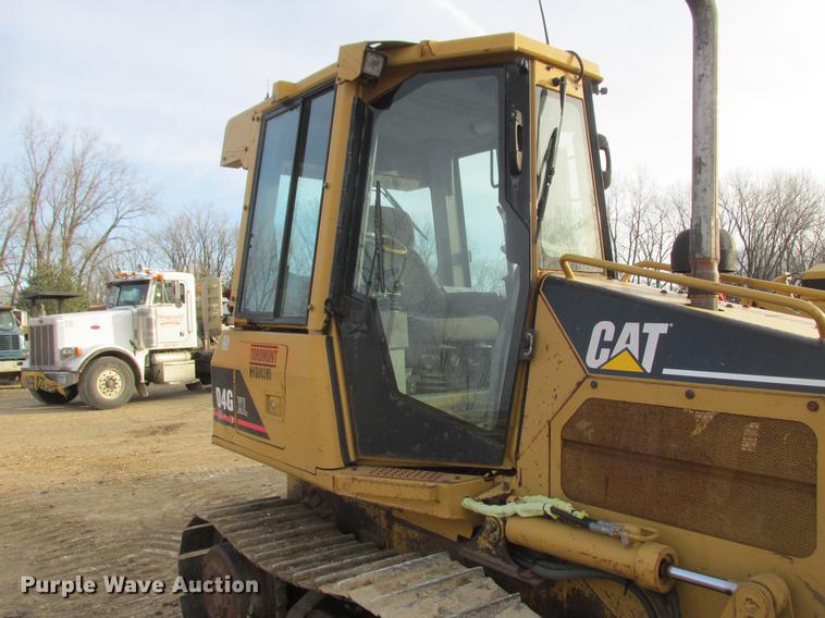 image for item K6092 2003 Caterpillar D4G XL dozer