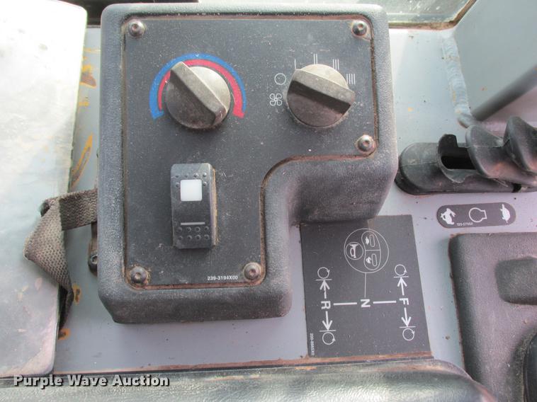 image for item K6092 2003 Caterpillar D4G XL dozer