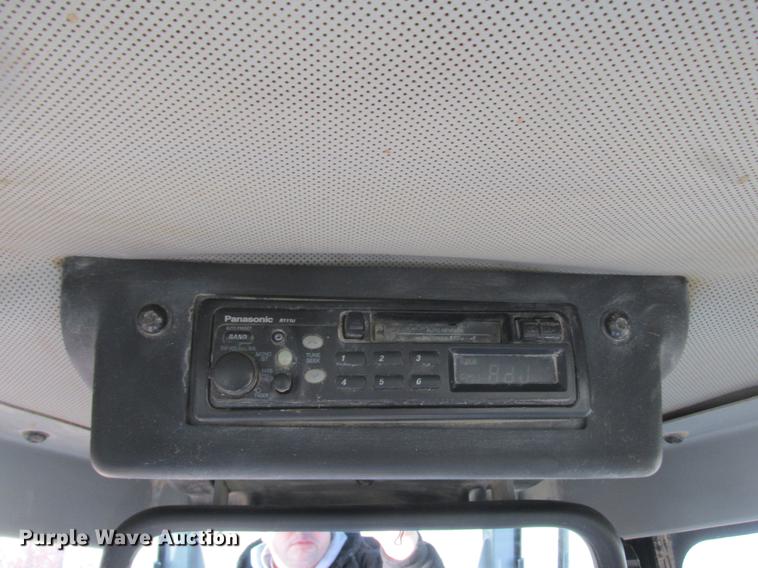 image for item K6092 2003 Caterpillar D4G XL dozer