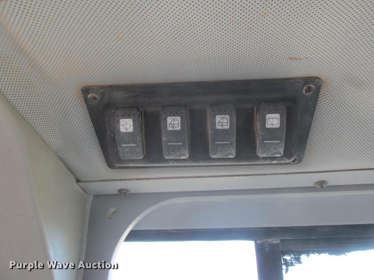 image for item K6092 2003 Caterpillar D4G XL dozer