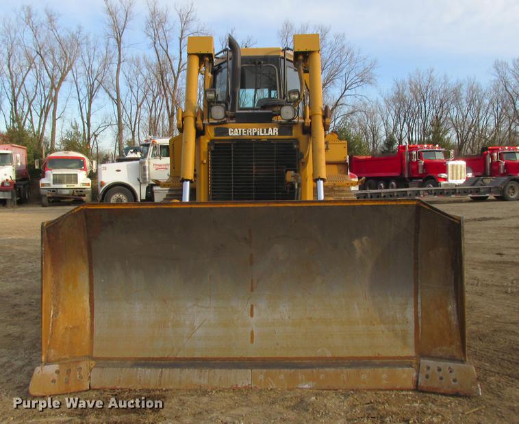 image for item K6093 2006 Caterpillar D6R XL dozer