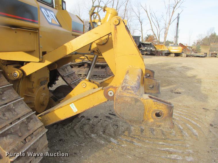 image for item K6093 2006 Caterpillar D6R XL dozer