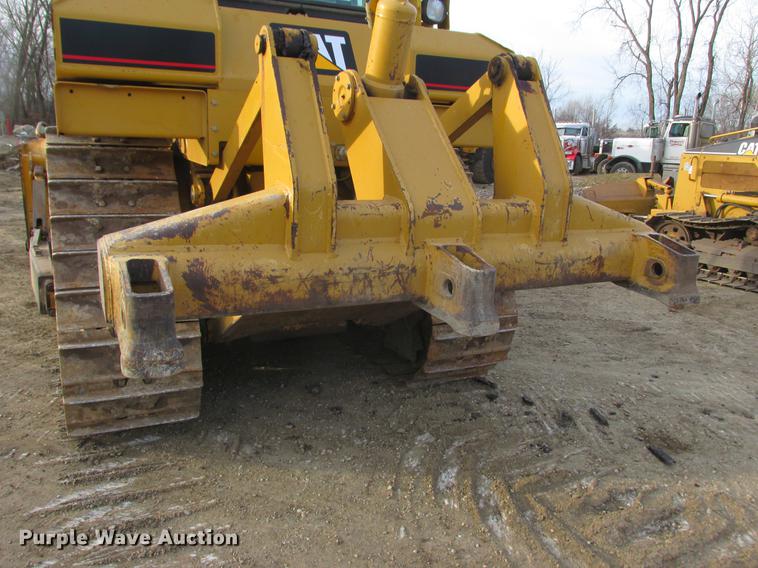 image for item K6093 2006 Caterpillar D6R XL dozer