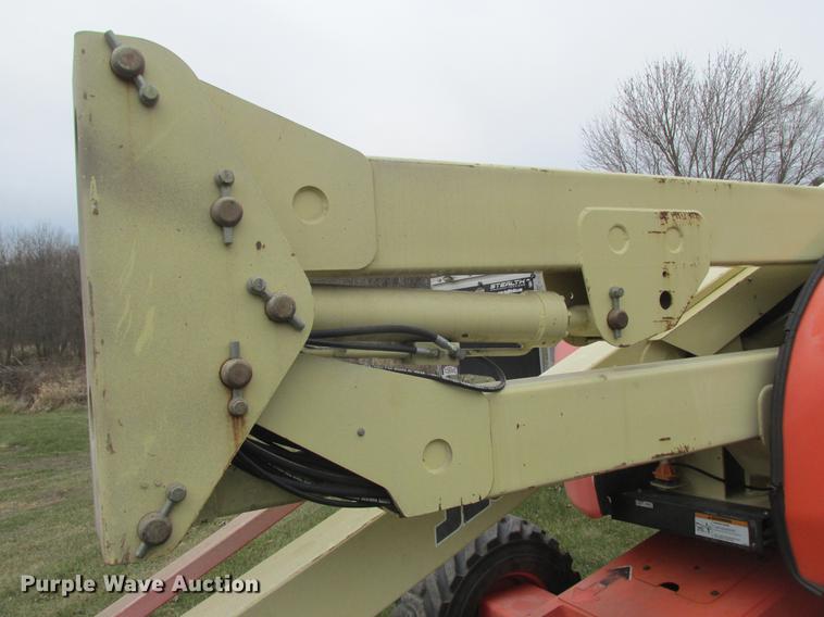 image for item K6095 1999 JLG 450A boom lift