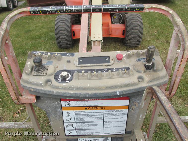 image for item K6095 1999 JLG 450A boom lift