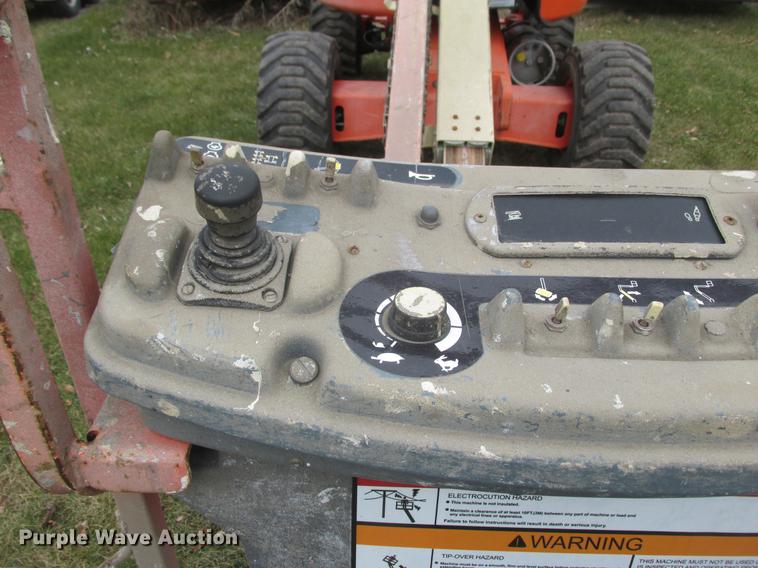 image for item K6095 1999 JLG 450A boom lift