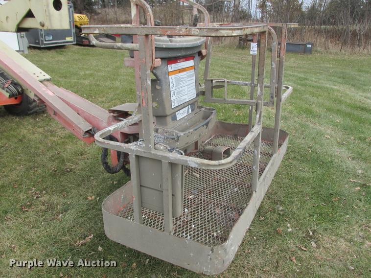 image for item K6095 1999 JLG 450A boom lift