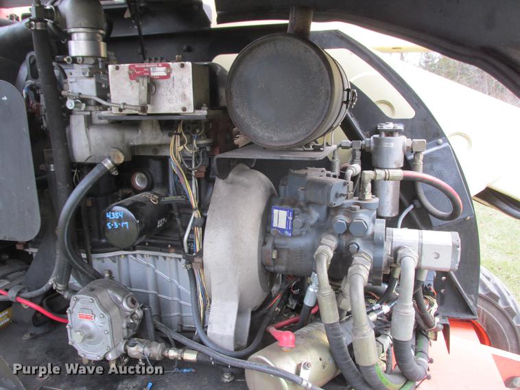 image for item K6095 1999 JLG 450A boom lift