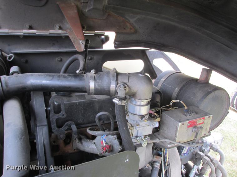 image for item K6095 1999 JLG 450A boom lift