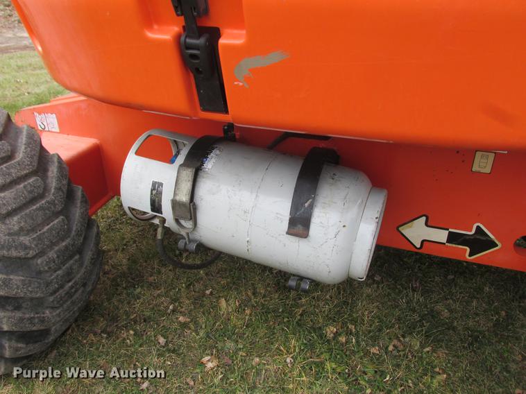 image for item K6095 1999 JLG 450A boom lift