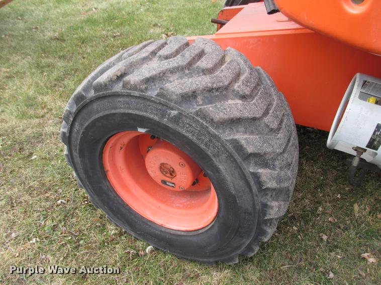 image for item K6095 1999 JLG 450A boom lift