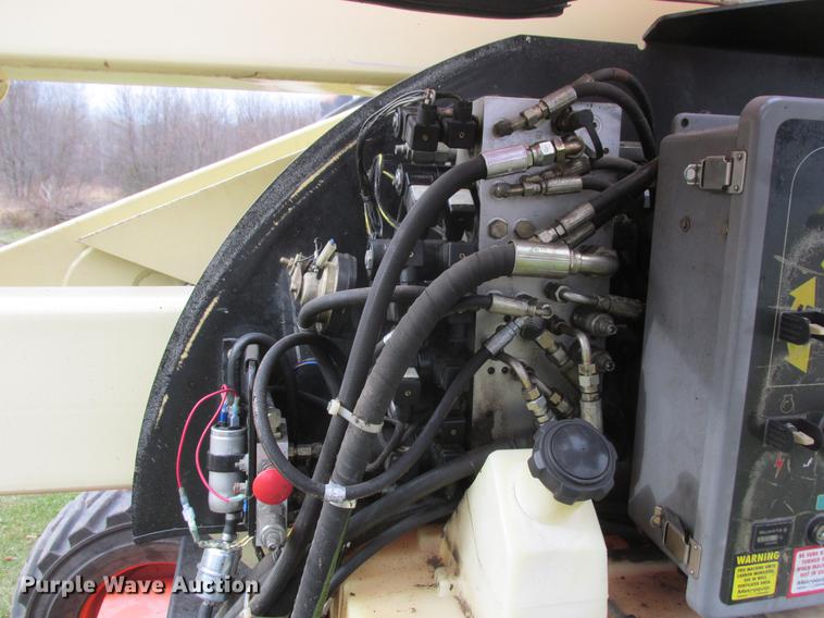image for item K6095 1999 JLG 450A boom lift