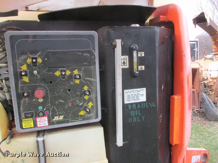 image for item K6095 1999 JLG 450A boom lift