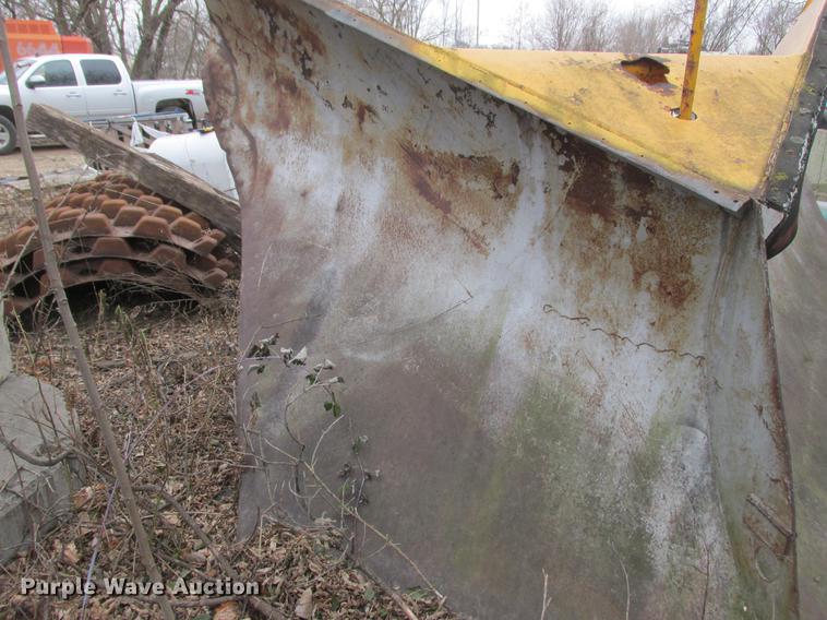 image for item K6097 V snow plow
