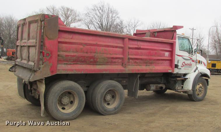 image for item K6098 2002 Sterling L8500 dump truck