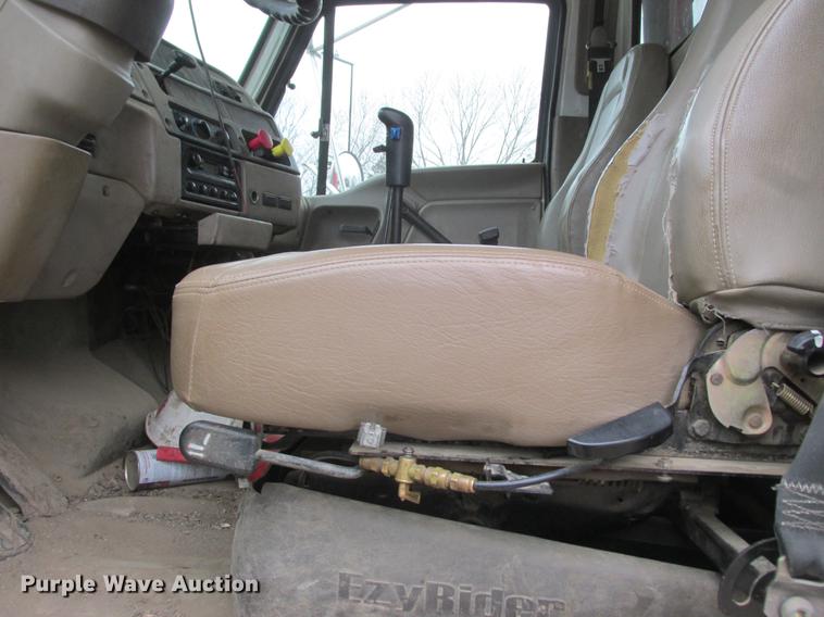 image for item K6098 2002 Sterling L8500 dump truck