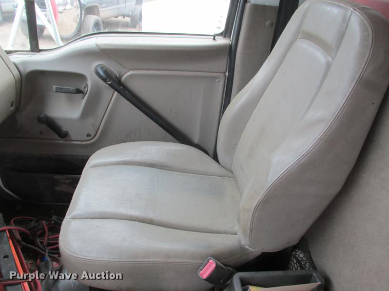 image for item K6098 2002 Sterling L8500 dump truck