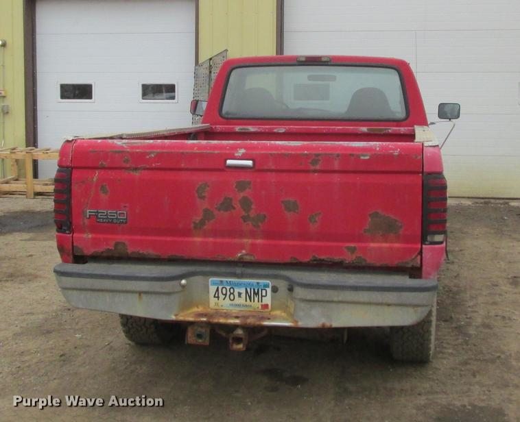 image for item K6101 1997 Ford F250 pickup truck