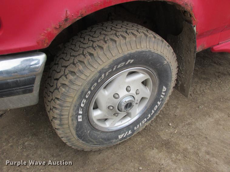 image for item K6101 1997 Ford F250 pickup truck