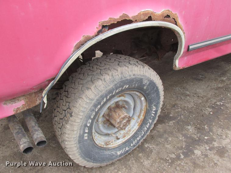 image for item K6101 1997 Ford F250 pickup truck