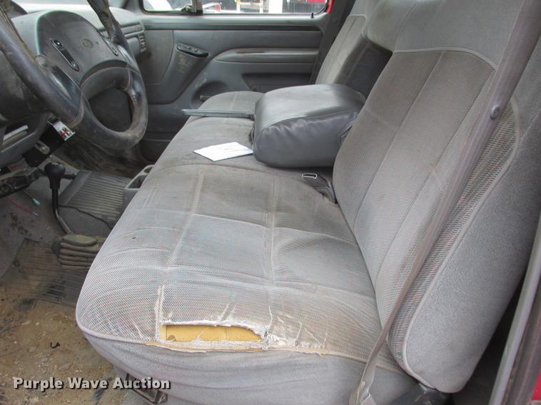 image for item K6101 1997 Ford F250 pickup truck