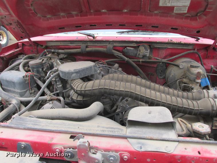 image for item K6101 1997 Ford F250 pickup truck