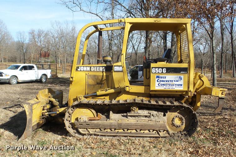 image for item K6302 1997 John Deere 650G dozer