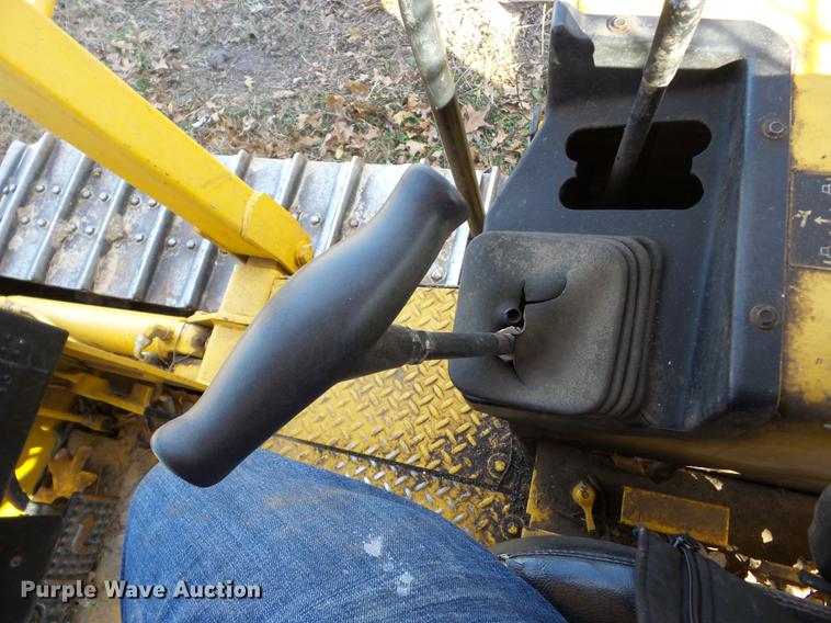 image for item K6302 1997 John Deere 650G dozer