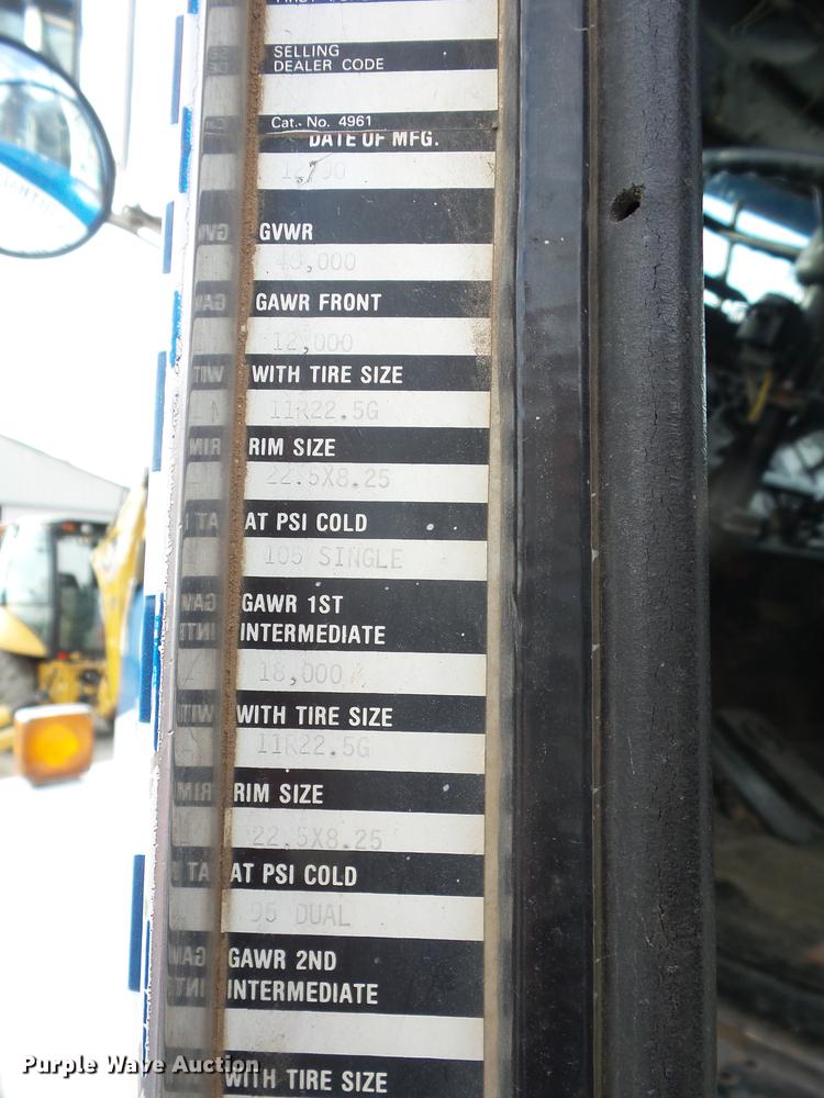 image for item K6303 1991 Kenworth T800 dump truck