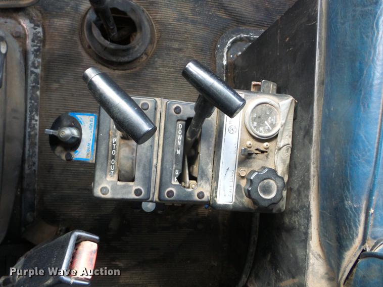 image for item K6303 1991 Kenworth T800 dump truck