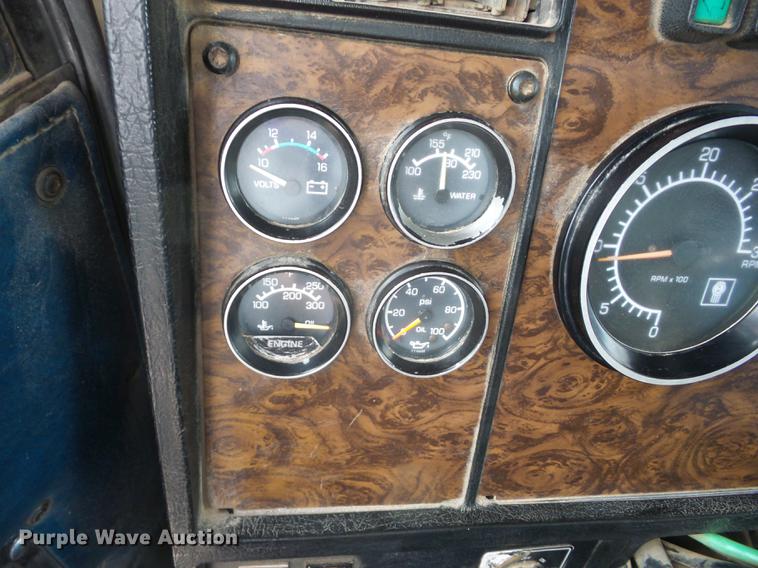 image for item K6303 1991 Kenworth T800 dump truck