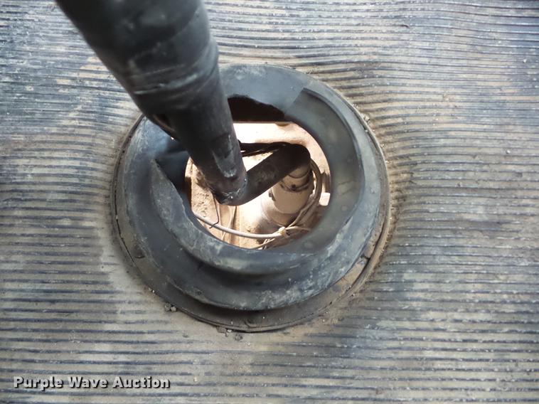 image for item K6303 1991 Kenworth T800 dump truck