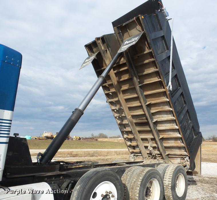 image for item K6303 1991 Kenworth T800 dump truck