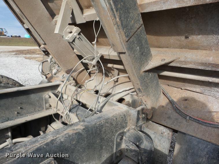 image for item K6303 1991 Kenworth T800 dump truck