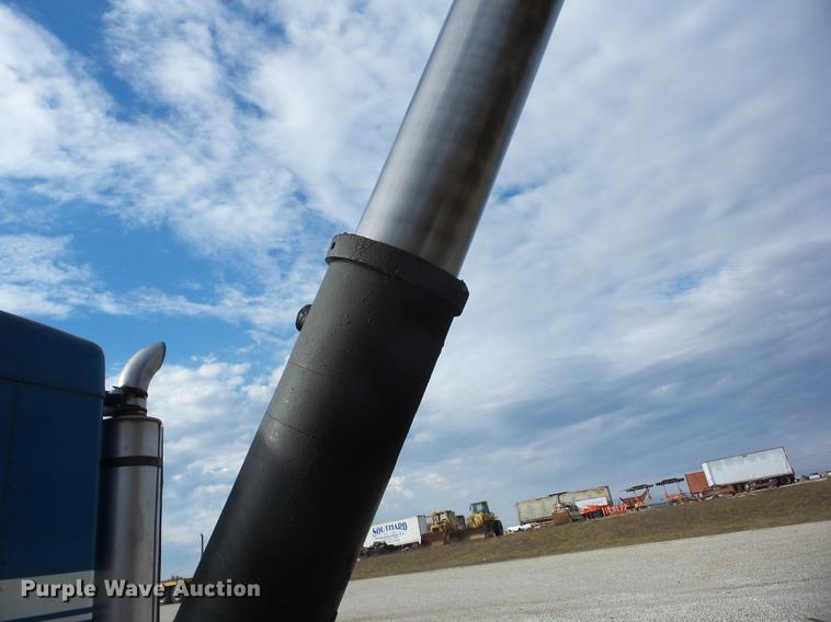 image for item K6303 1991 Kenworth T800 dump truck