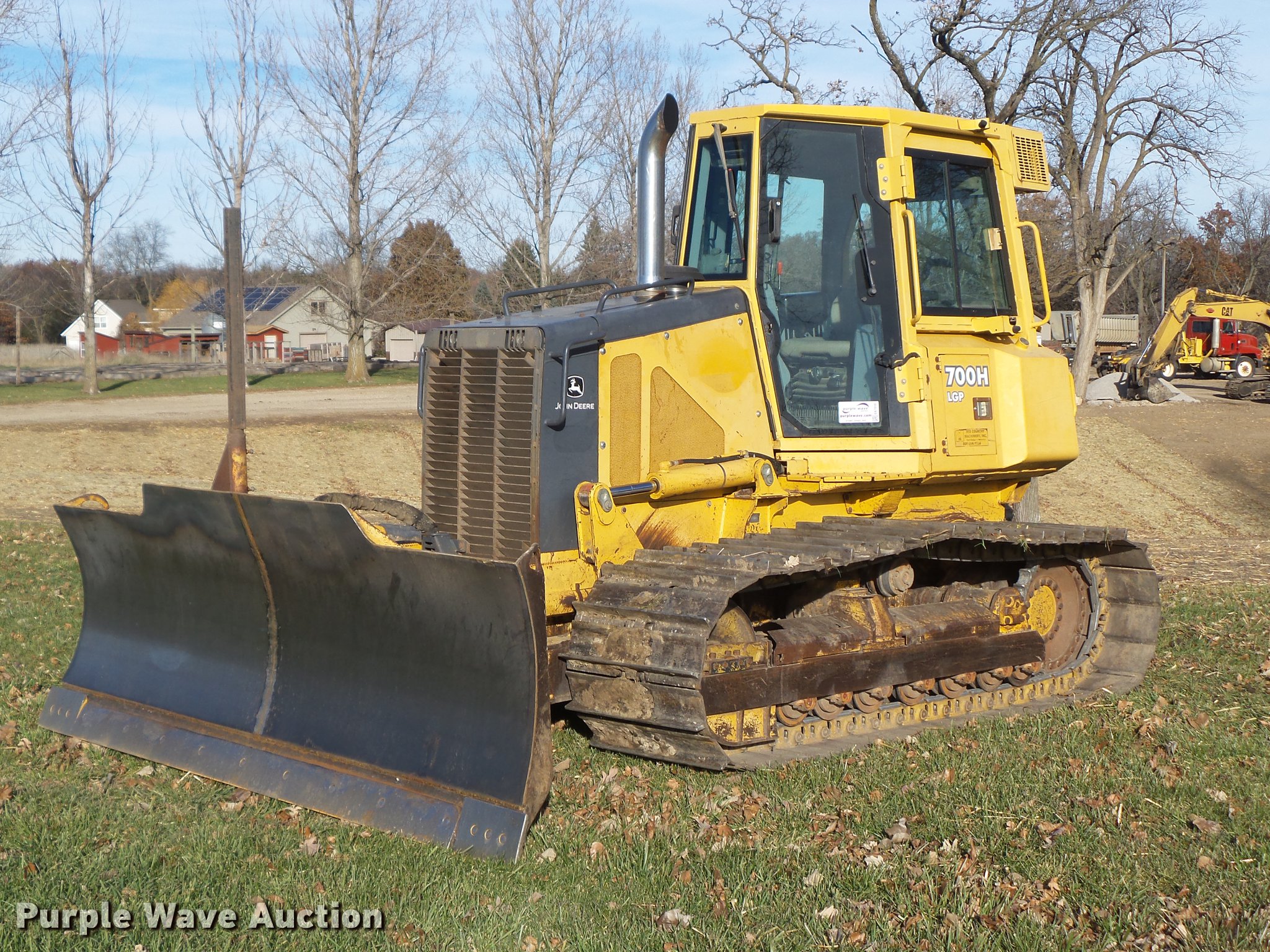 2002 John Deere 700H LGP dozer in Boone, IA | Item DA7010 sold | Purple ...