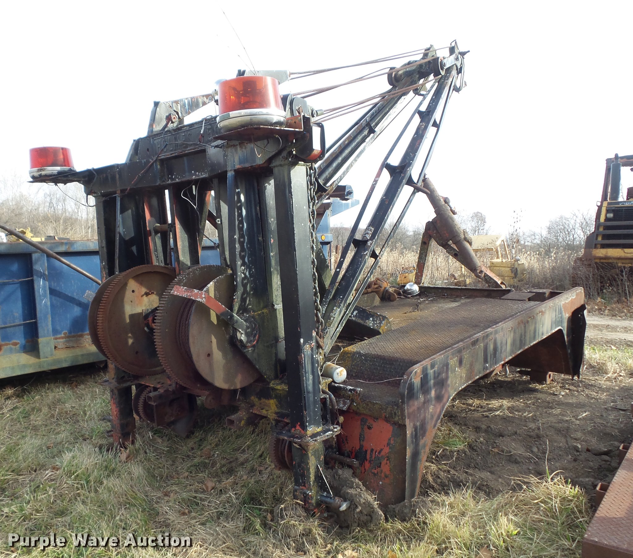 Holmes 750 wrecker bed in Wright City, MO Item DB6313 sold Purple Wave