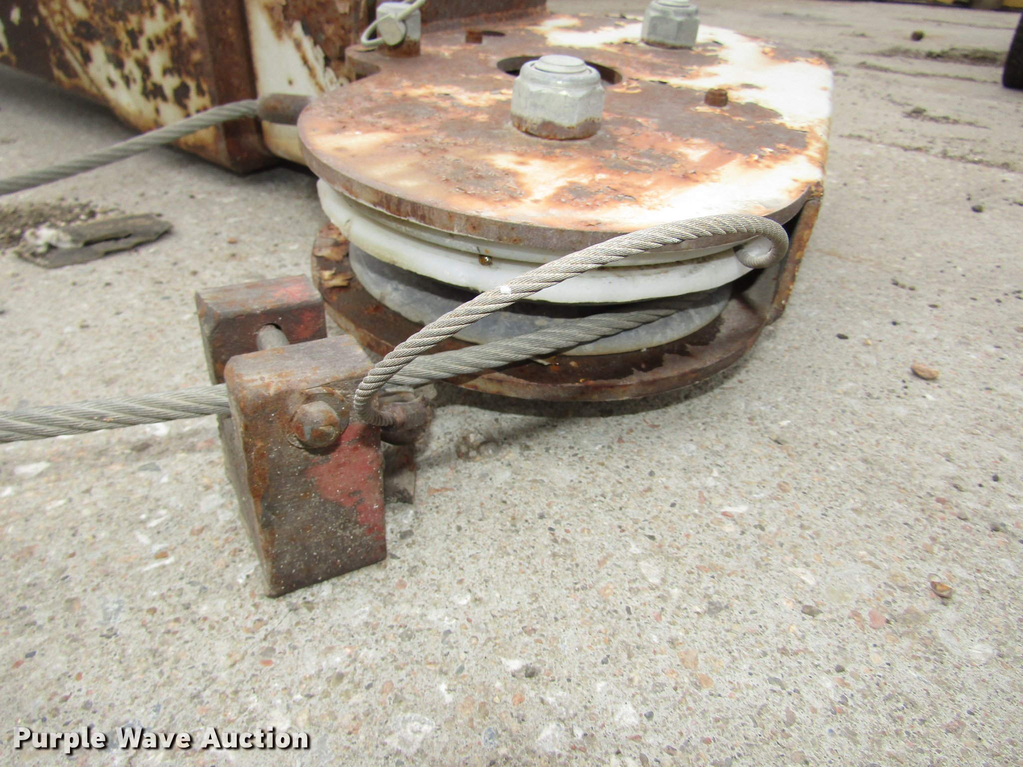 Liberator L600022 crane in Lincoln, NE Item DD2967 sold Purple Wave