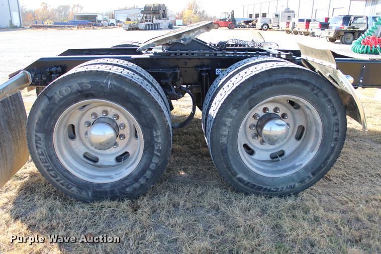 image for item BE9392 2013 Kenworth W900 semi truck