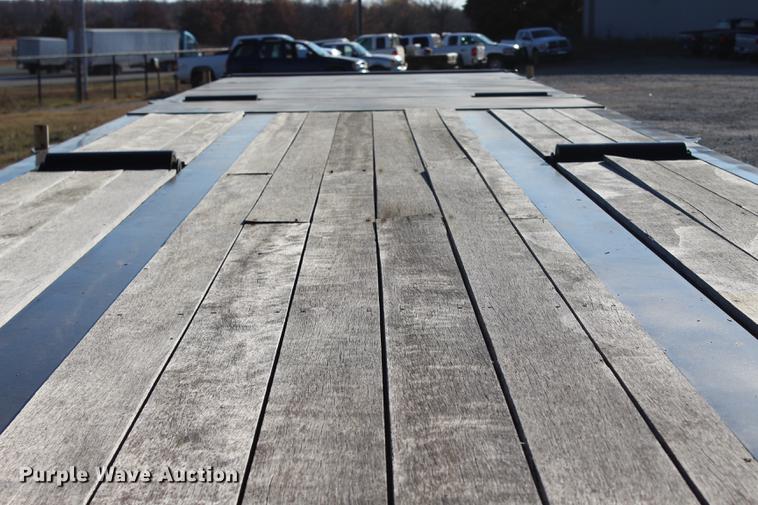 image for item BE9393 2013 Atoka OFLB604 oilfield flatbed trailer